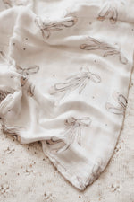 Bamboo Muslin Swaddle - Tiny dancer